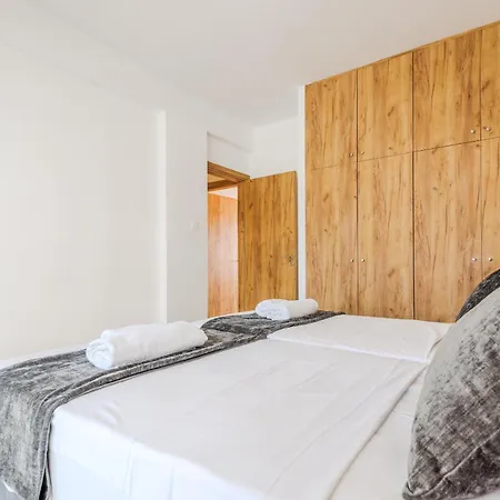 Sea View 2br - Next To Radisson Blu And Port Apartment *