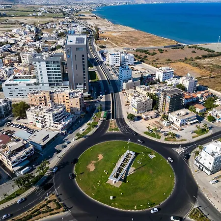 Apartment Sea View 2br - Next To Radisson Blu And Port *